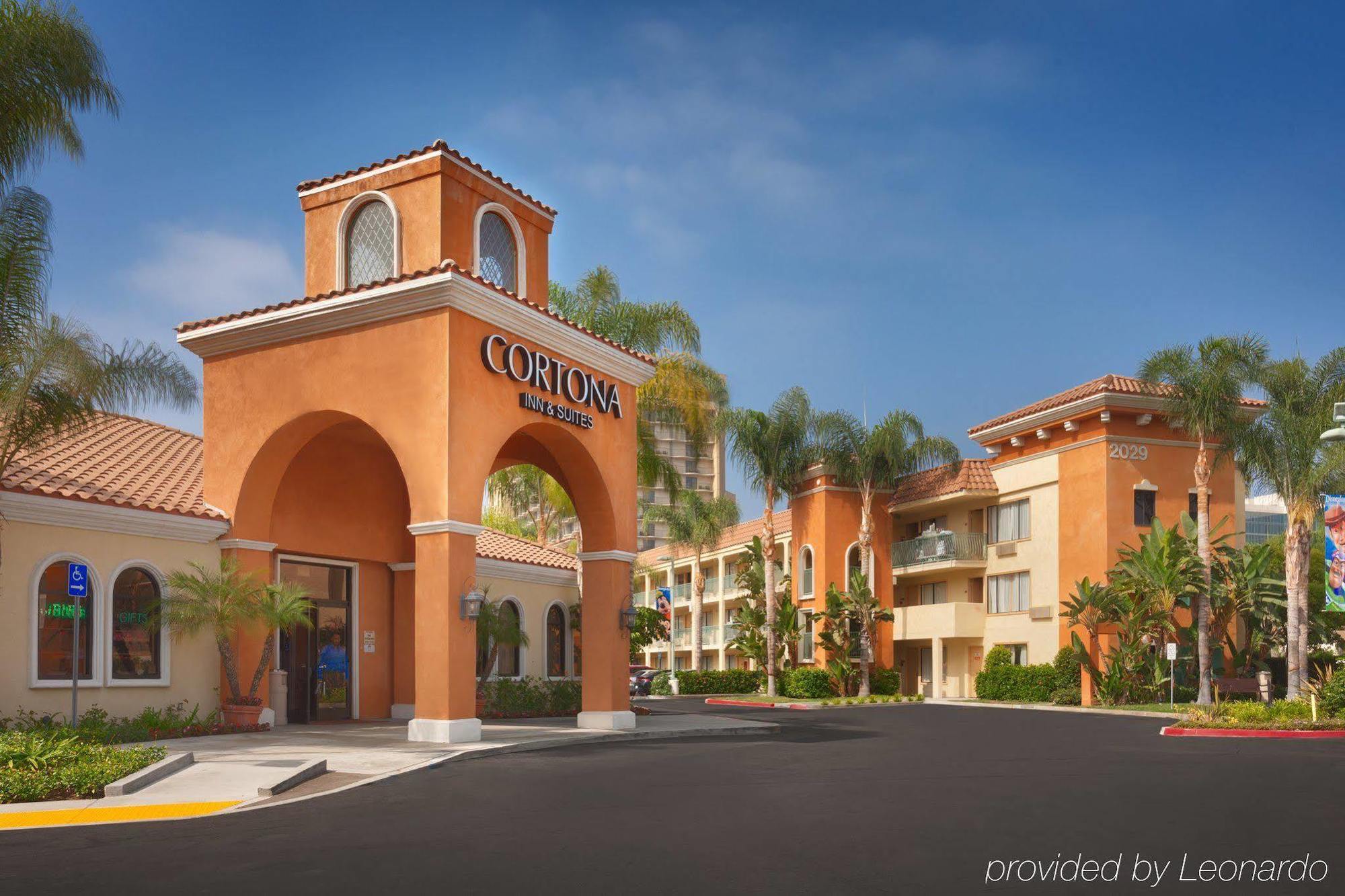 Cortona Inn&Suites Anaheim Resort Exterior foto