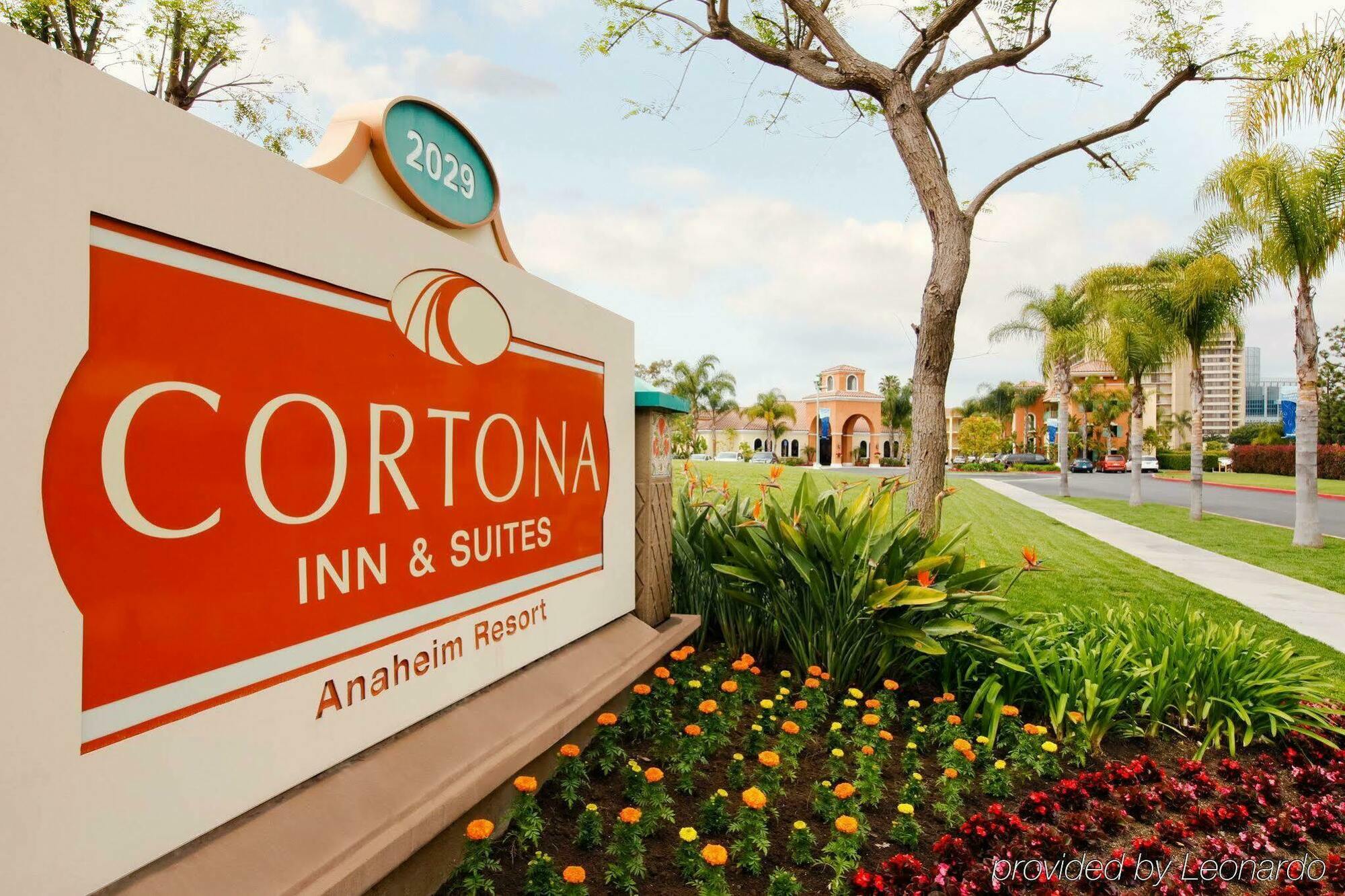 Cortona Inn&Suites Anaheim Resort Exterior foto